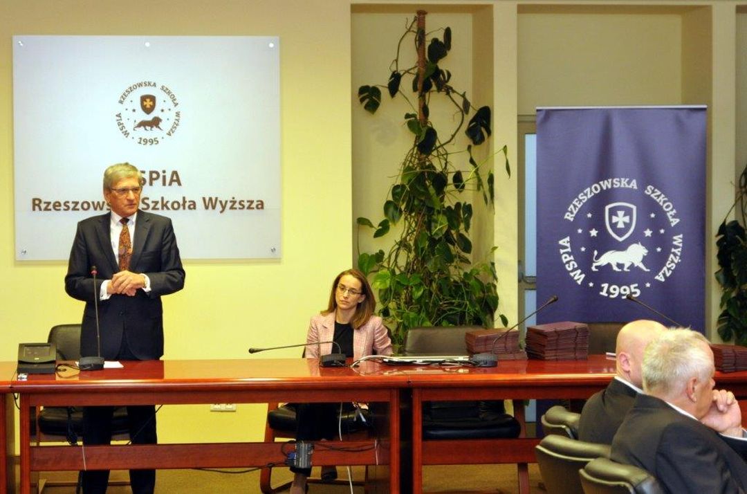 Wręczenie dyplomów absolwentom Seminarium Doktoranckiego w WSPiA - 2