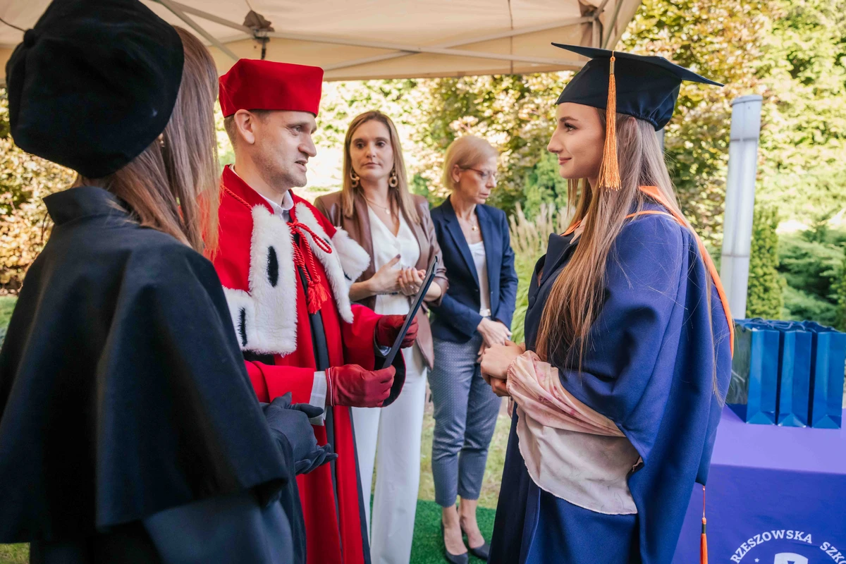 Graduacja 2026 w WSPiA 20
