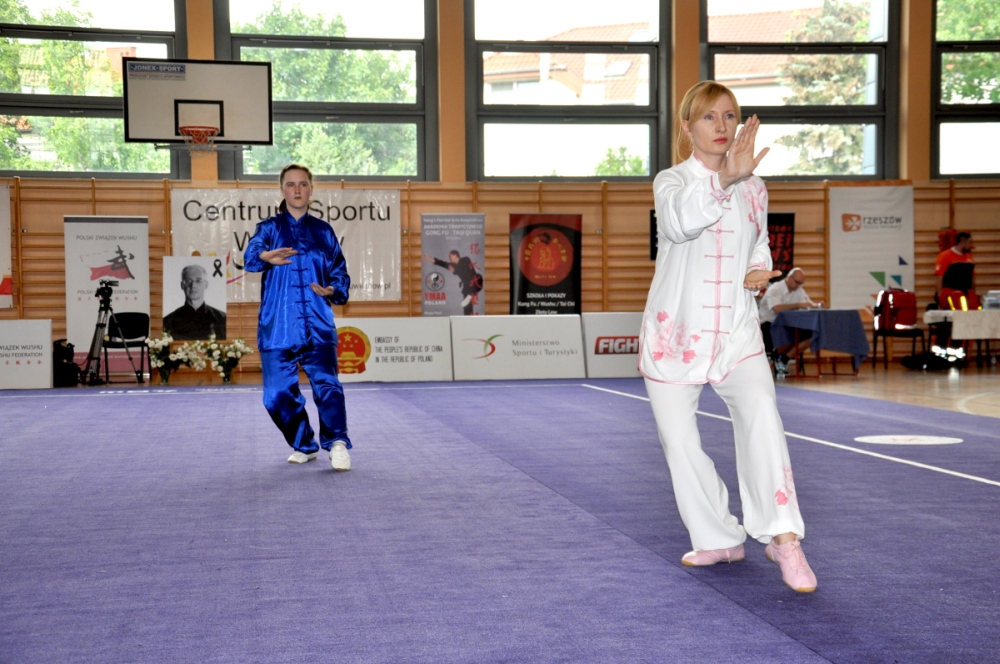 Dr Dorota Ferenc-Kopeć, wykładowca WSPiA wicemistrzem Polski w Tai-Chi - 3